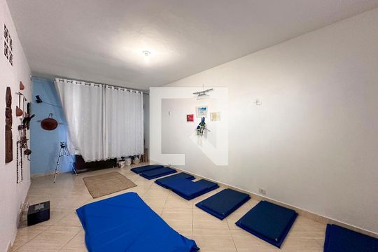 Sala de casa à venda com 3 quartos, 225m² em Vila Congonhas, São Paulo