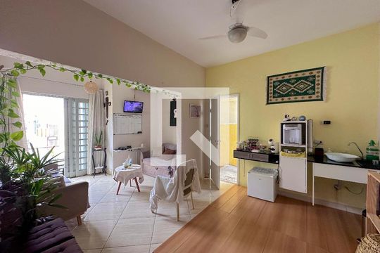Sala de casa à venda com 3 quartos, 225m² em Vila Congonhas, São Paulo