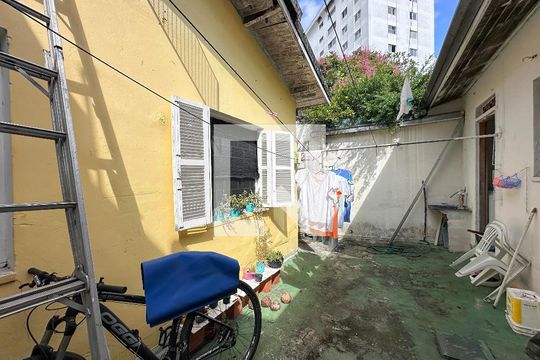 Quintal de casa à venda com 3 quartos, 225m² em Vila Congonhas, São Paulo