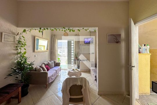 Sala de casa à venda com 3 quartos, 225m² em Vila Congonhas, São Paulo