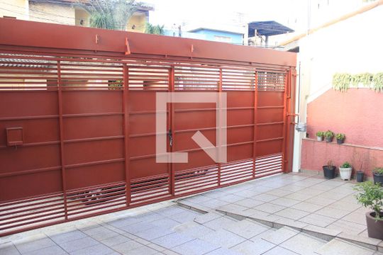 Garagem de casa à venda com 3 quartos, 112m² em Jardim Sao Judas Tadeu, Guarulhos