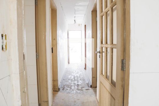 Corredor de casa para alugar com 4 quartos, 320m² em Vila Aurora (zona Norte), São Paulo