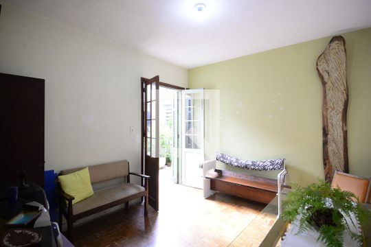 Sala de casa à venda com 5 quartos, 260m² em Vila Mariana, São Paulo