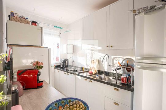 Cozinha de apartamento à venda com 2 quartos, 43m² em Casa Grande, Diadema