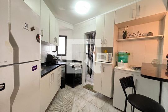 Cozinha de apartamento para alugar com 3 quartos, 62m² em Vila Santa Catarina, São Paulo