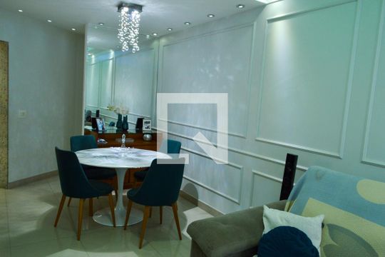 Sala de casa de condomínio à venda com 3 quartos, 134m² em Taquara, Rio de Janeiro