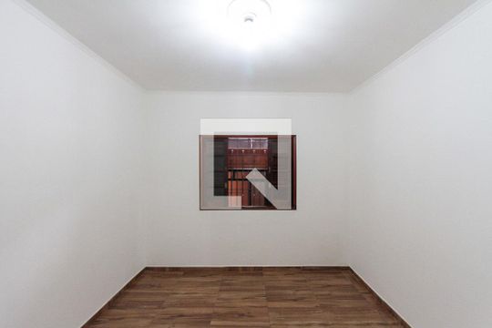 Quarto de casa à venda com 3 quartos, 368m² em Jardim Haia do Carrao, São Paulo