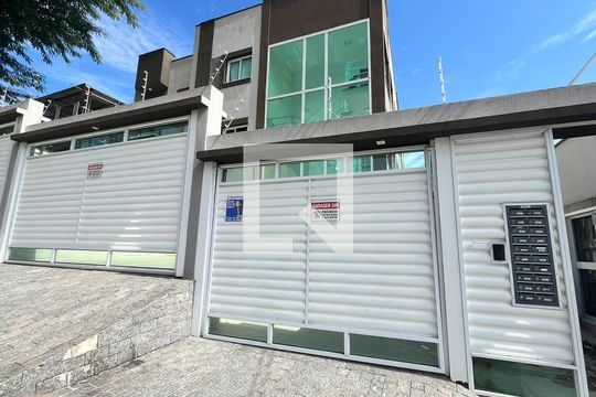 Fachada de casa de condomínio à venda com 2 quartos, 70m² em Vila Medeiros, São Paulo