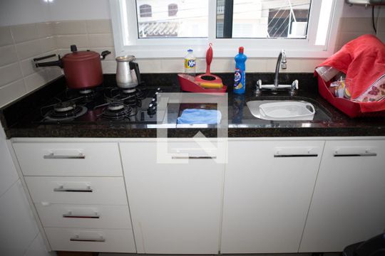 Cozinha e Área de Serviço de casa de condomínio à venda com 2 quartos, 70m² em Vila Medeiros, São Paulo