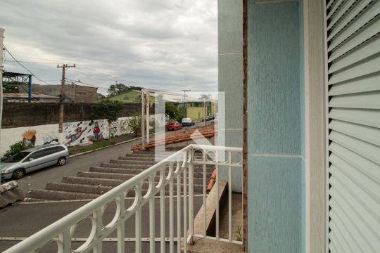 Varanda de casa à venda com 3 quartos, 200m² em Jardim Guanca, São Paulo