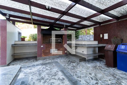 Área comum - Churrasqueira de casa à venda com 4 quartos, 331m² em Jardim Avelino, São Paulo