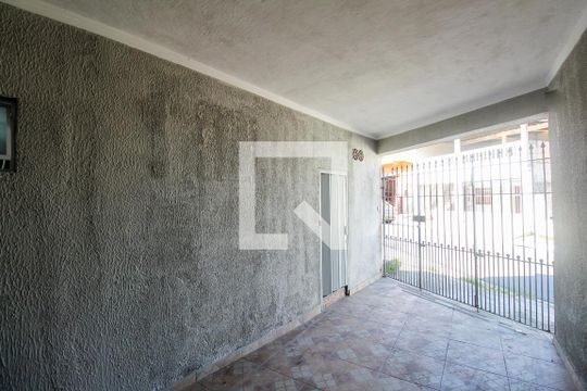 Garagem de casa para alugar com 2 quartos, 60m² em Parque Independência, São Paulo