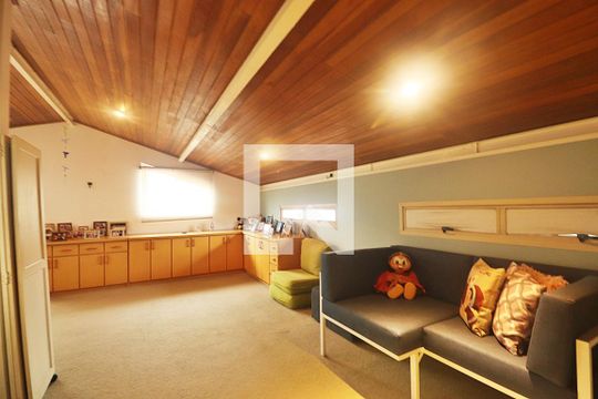 Mezanino de casa à venda com 2 quartos, 275m² em Santa Terezinha, Santo André