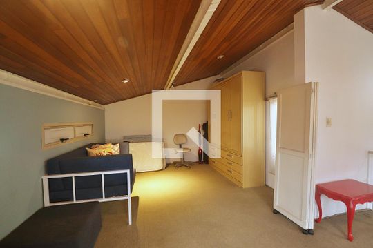 Mezanino de casa à venda com 2 quartos, 275m² em Santa Terezinha, Santo André