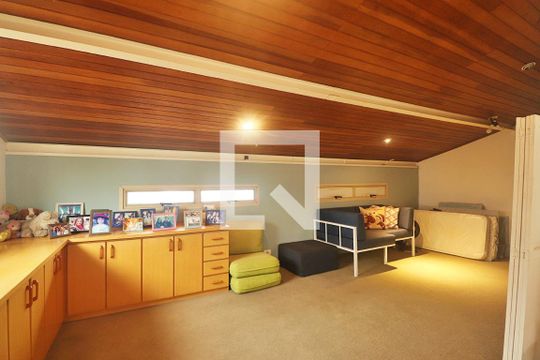 Mezanino de casa à venda com 2 quartos, 275m² em Santa Terezinha, Santo André