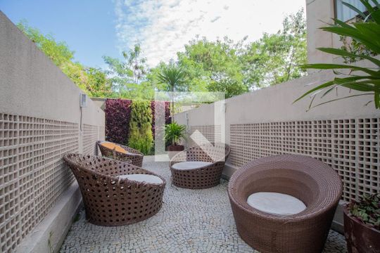 Área comum de apartamento para alugar com 2 quartos, 110m² em Recreio dos Bandeirantes, Rio de Janeiro