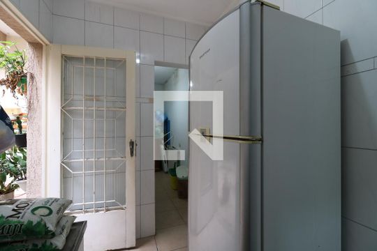 Edícula - Cozinha de casa à venda com 2 quartos, 420m² em Vila Camilópolis, Santo André