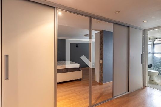 Suíte de kitnet/studio para alugar com 1 quarto, 67m² em Itaim Bibi, São Paulo