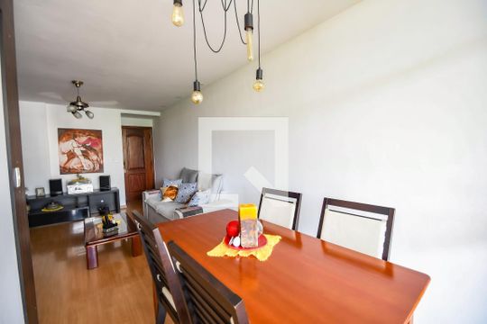 Sala de apartamento à venda com 3 quartos, 84m² em Cachambi, Rio de Janeiro