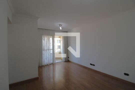 Sala de apartamento para alugar com 3 quartos, 68m² em Vila Isa, São Paulo