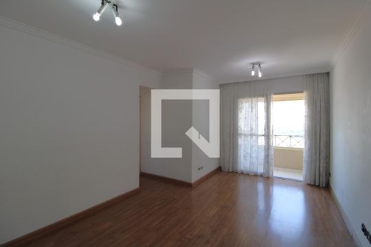 Apartamento para alugar com 3 quartos, 68m² em Vila Isa, São Paulo