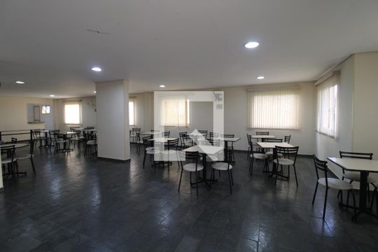 Área comum de apartamento para alugar com 3 quartos, 68m² em Vila Isa, São Paulo