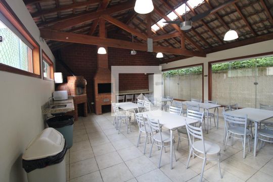 Área comum - Churrasqueira de apartamento para alugar com 3 quartos, 68m² em Vila Isa, São Paulo