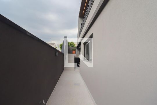 Quintal de casa de condomínio à venda com 3 quartos, 390m² em Medeiros, Jundiaí