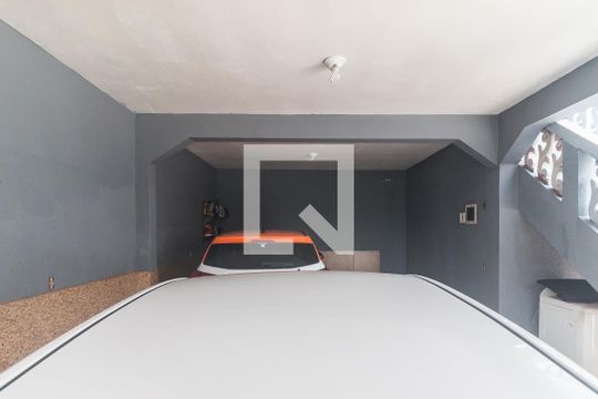 Garagem de casa para alugar com 2 quartos, 500m² em Vila Aurea, Poá