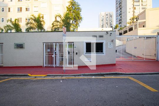 Fachada de apartamento para alugar com 2 quartos, 47m² em Jardim Leonor Mendes de Barros, São Paulo