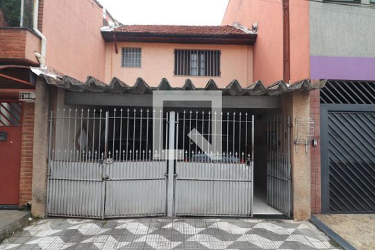 Fachada de casa à venda com 3 quartos, 105m² em Chácara Califórnia, São Paulo