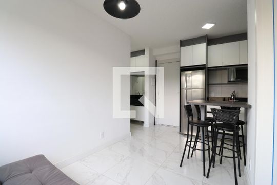 Sala de apartamento para alugar com 2 quartos, 34m² em Várzea da Barra Funda, São Paulo