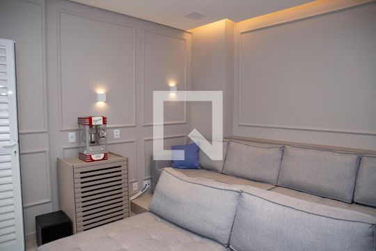 Cinema de apartamento à venda com 2 quartos, 46m² em Centro, Diadema
