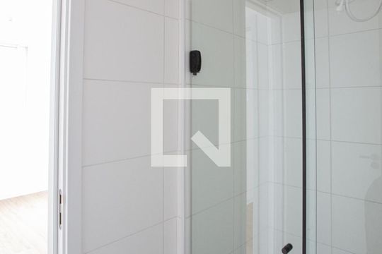 Banheiro de apartamento à venda com 2 quartos, 40m² em Barra Funda, São Paulo