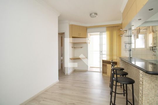 Apartamento à venda com 2 quartos, 55m² em Vila Olímpia, São Paulo