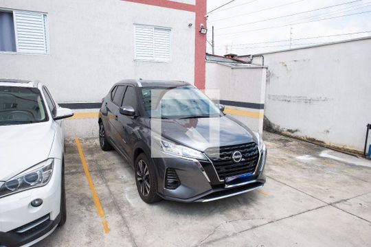Garagem de apartamento para alugar com 3 quartos, 113m² em Residencial Portal da Mantiqueira, Taubaté