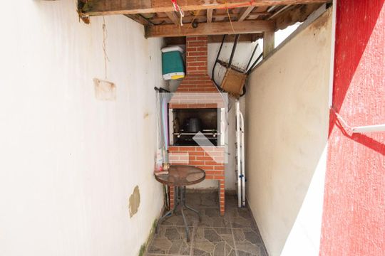 Quintal de apartamento para alugar com 3 quartos, 113m² em Residencial Portal da Mantiqueira, Taubaté
