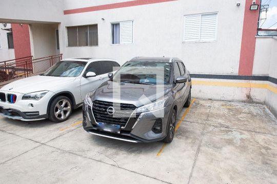 Garagem de apartamento para alugar com 3 quartos, 113m² em Residencial Portal da Mantiqueira, Taubaté