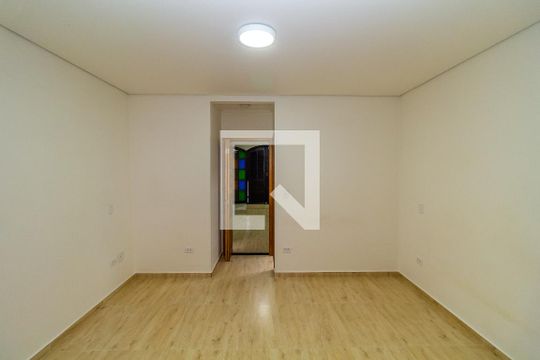Suíte de casa para alugar com 1 quarto, 140m² em Jardim Independência (são Paulo), São Paulo