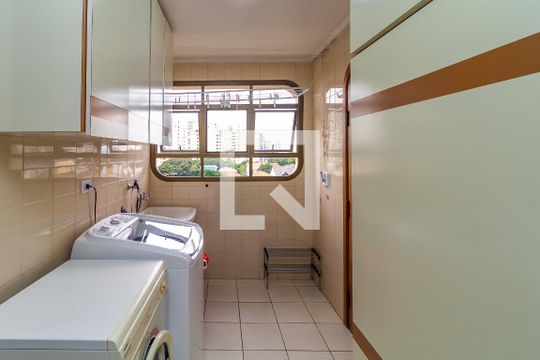Área de Serviço de apartamento para alugar com 4 quartos, 238m² em Jardim Avelino, São Paulo