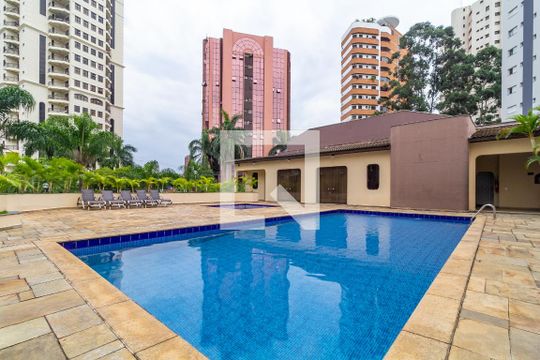 Área comum - Piscina de apartamento para alugar com 4 quartos, 238m² em Jardim Avelino, São Paulo