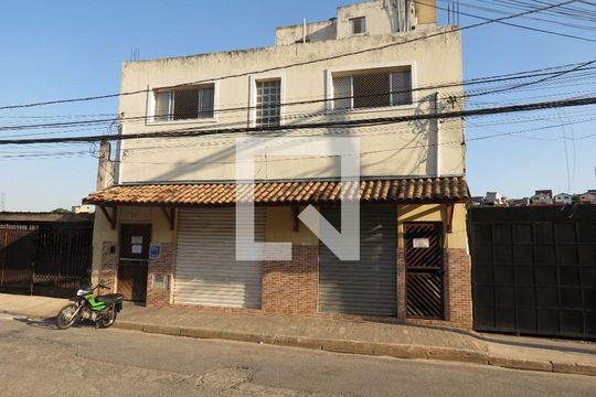 Fachada de casa para alugar com 1 quarto, 63m² em Casa Verde Alta, São Paulo