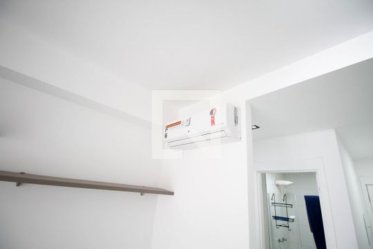 Suíte de kitnet/studio para alugar com 1 quarto, 25m² em Cerqueira César, São Paulo