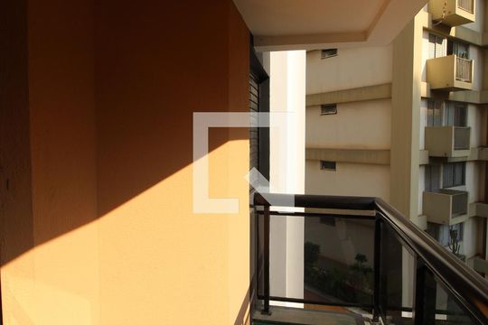 Varanda de apartamento para alugar com 2 quartos, 68m² em Moema, São Paulo