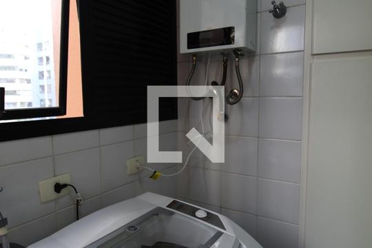 Área de Serviço de apartamento para alugar com 2 quartos, 68m² em Moema, São Paulo