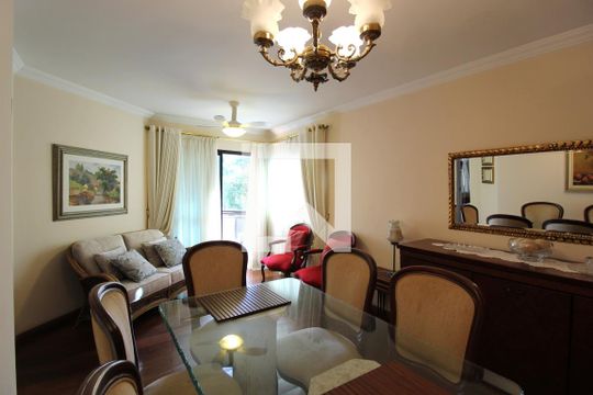 Sala de apartamento para alugar com 2 quartos, 68m² em Moema, São Paulo