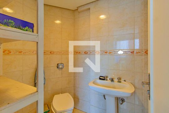 Lavabo de apartamento à venda com 3 quartos, 156m² em Centro, Canoas
