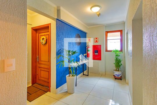 Hall/elevador de apartamento para alugar com 3 quartos, 156m² em Centro, Canoas