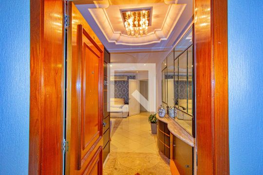 Sala de apartamento à venda com 3 quartos, 156m² em Centro, Canoas