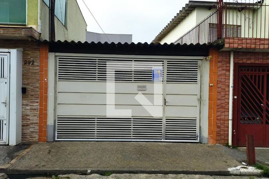 Fachada de casa à venda com 2 quartos, 125m² em Jardim Brasil (zona Norte), São Paulo
